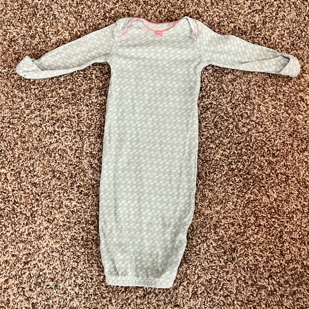 simple joys baby 0-3 sleeper